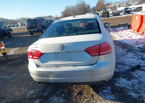 2013 Volkswagen Passat S from USA, damaged, VIN 1VWAP7A3XDC130063